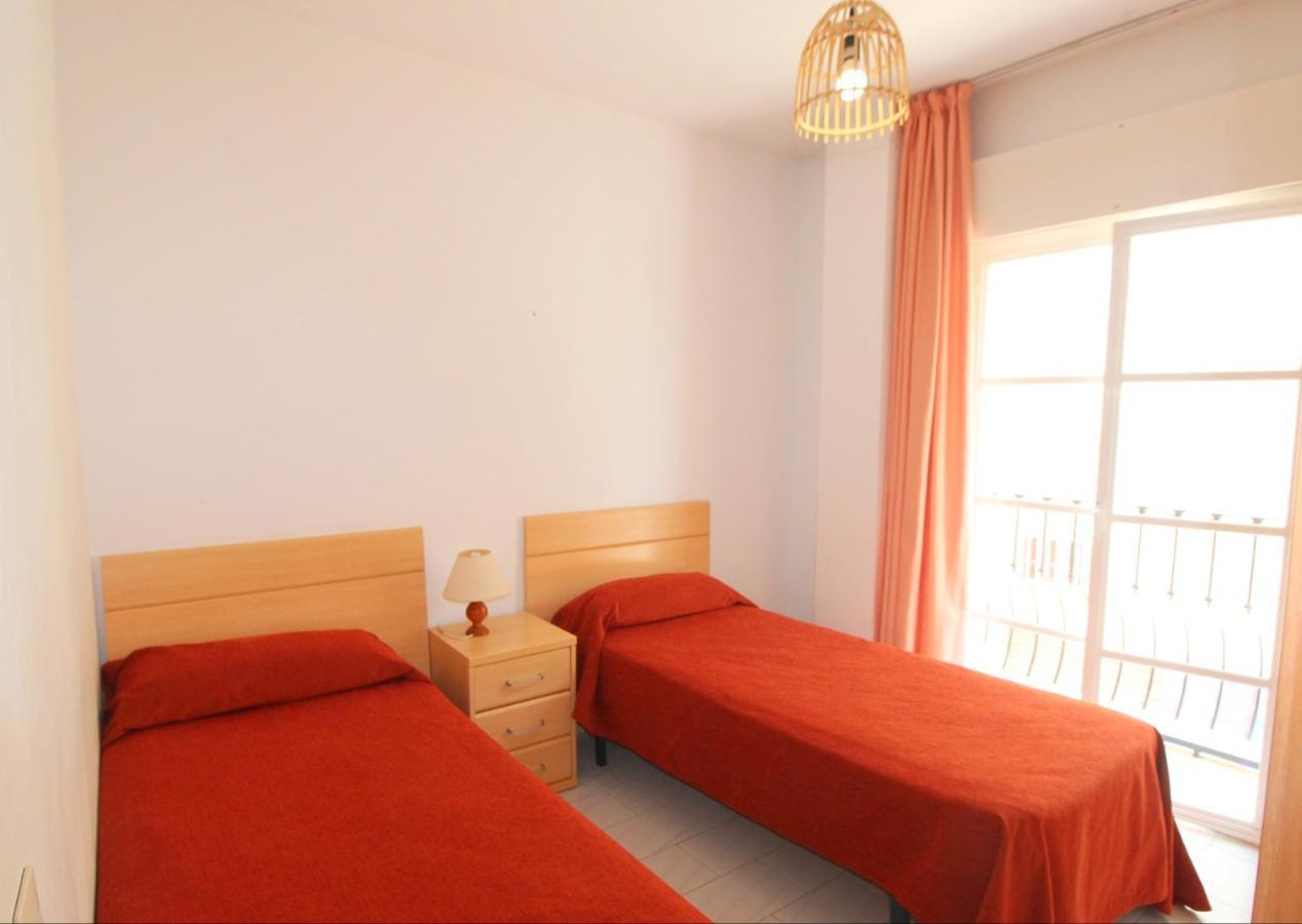 Carihuela Beach Apartment, 2Nd Line 토레몰리노스 외부 사진