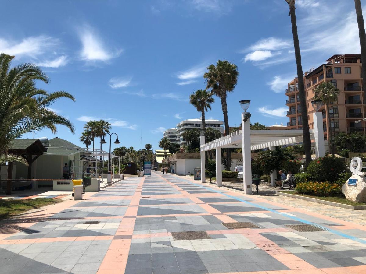 Carihuela Beach Apartment, 2Nd Line 토레몰리노스 외부 사진