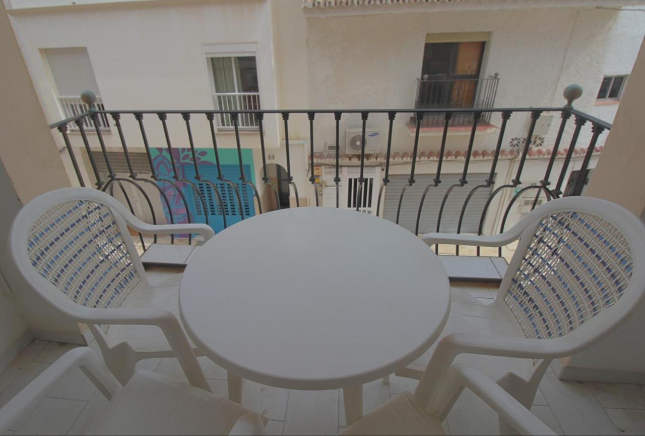 Carihuela Beach Apartment, 2Nd Line 토레몰리노스 외부 사진